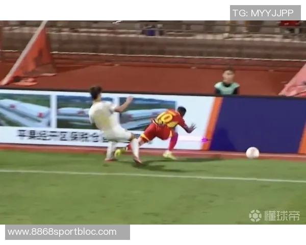 朱艺对阿萨莫阿遭遇表示心痛并呼吁中足联制定广告牌设置规范